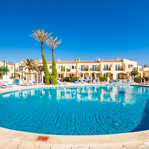 Globales Binimar 3*, Cala'N Blanes (Menorca) España