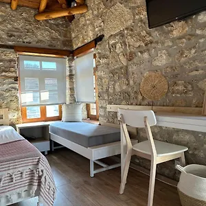 Casa La Bohema Aparthotel Afytos