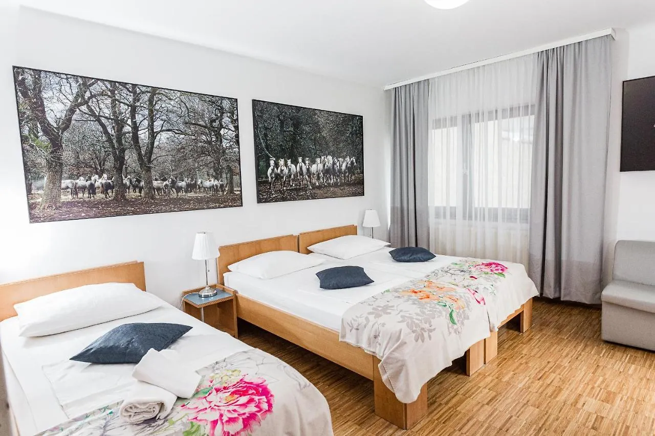 Hotel Korotan Viena 3*,  Áustria