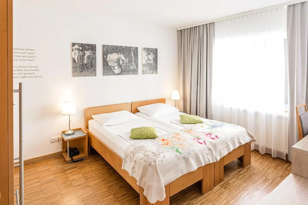 Hotel Korotan Viena