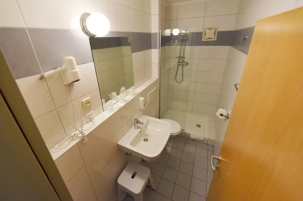 Hotel Korotan Viena