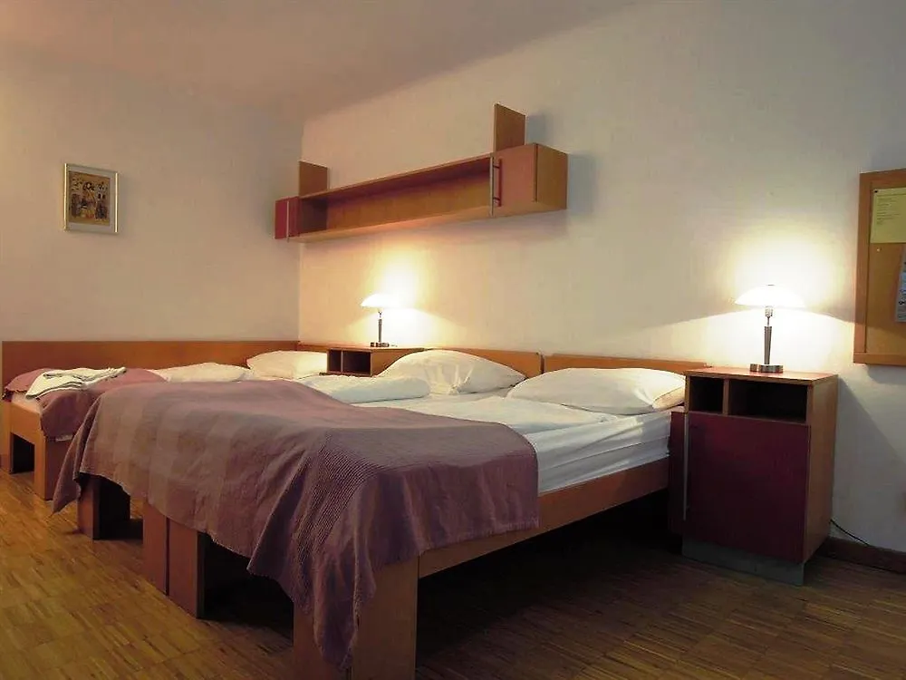 Hotel Korotan Viena