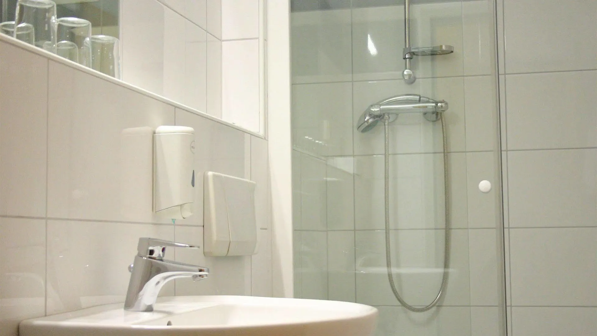 Hotel Korotan Viena 3*,